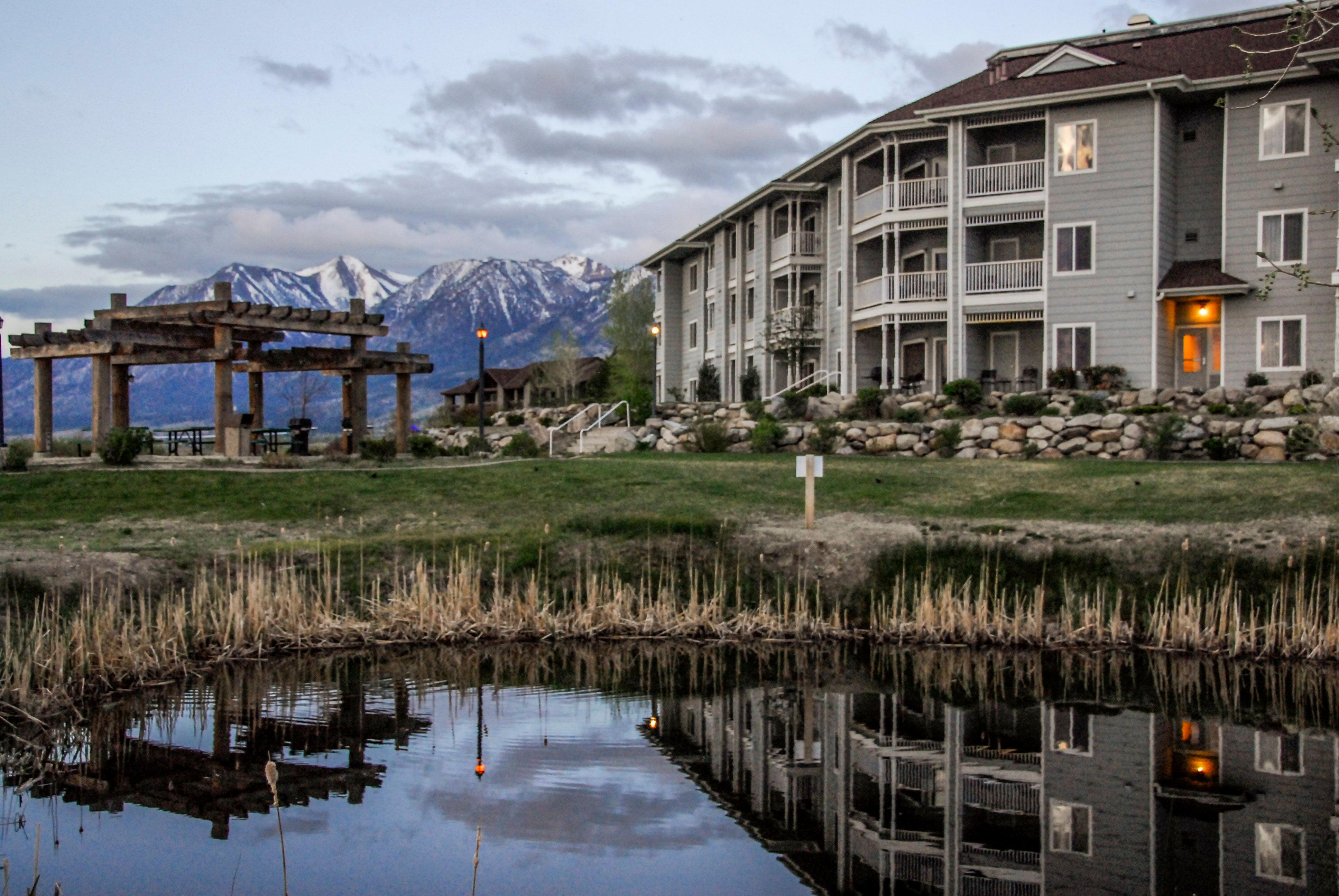 Holiday Inn Club Vacations - David Walley'S Resort Genoa Exterior photo